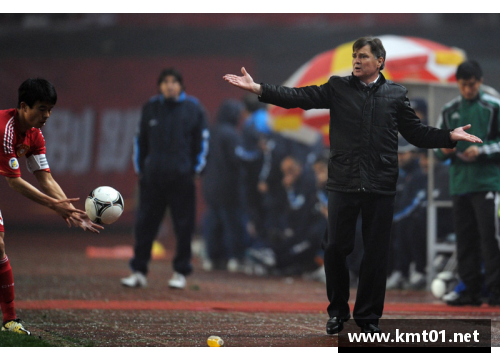 中国足球队新任主教练：领航复兴之路